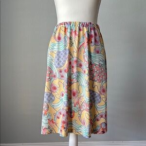 VINTAGE | Colorful Parrot Print Midi Skirt